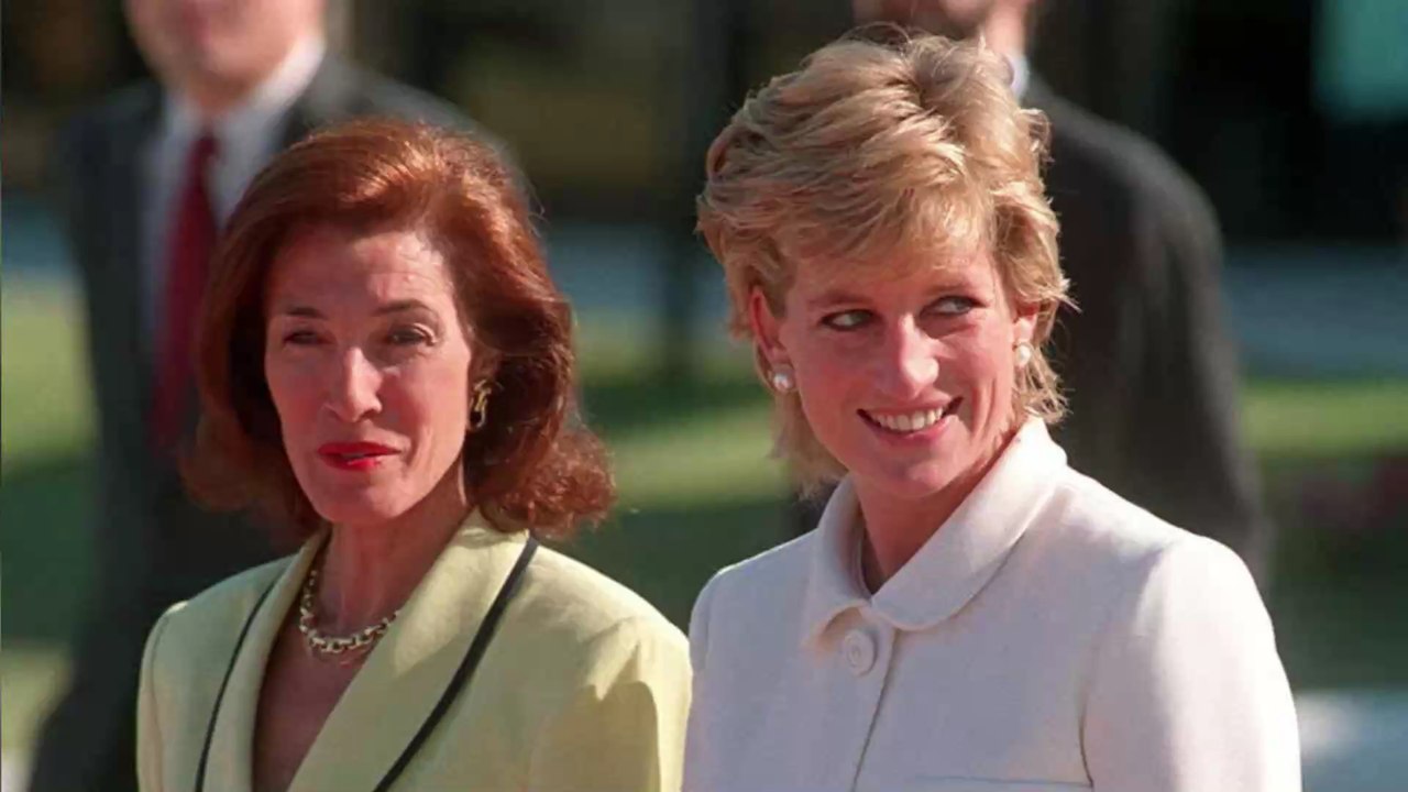 Beschämtes Königshaus: Prinzessin Dianas Verlobungsring war Massenware!
