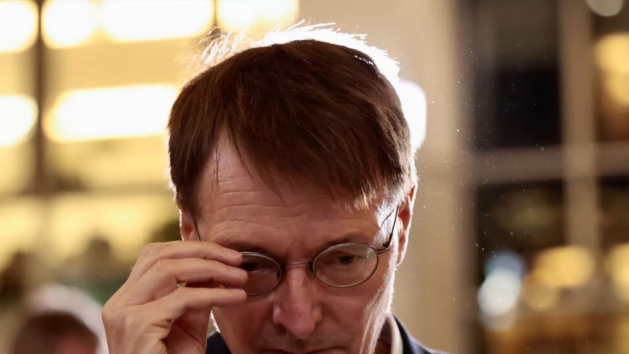 Karl Lauterbach warnt vor 500 Toten pro Tag