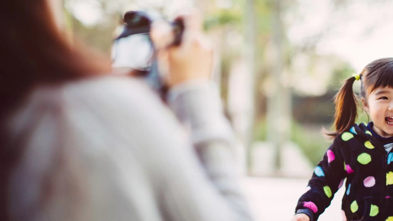 Mutter fotografiert Tochter: Ein Detail auf dem Schnappschuss veranlasst sie, die Polizei zu rufen