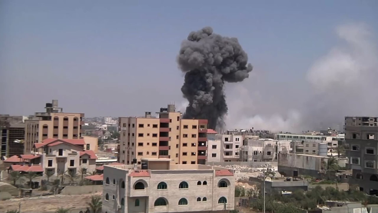 Spott für den Kreml: Virales Video macht russischen Panzer lächerlich