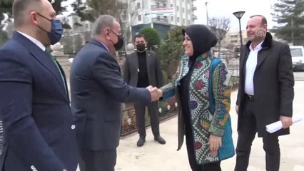 AK Partili Köseoğlu, Midyat'ta temaslarda bulundu