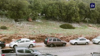 تساقط زخات من البرد في محافظة عجلون الخميس