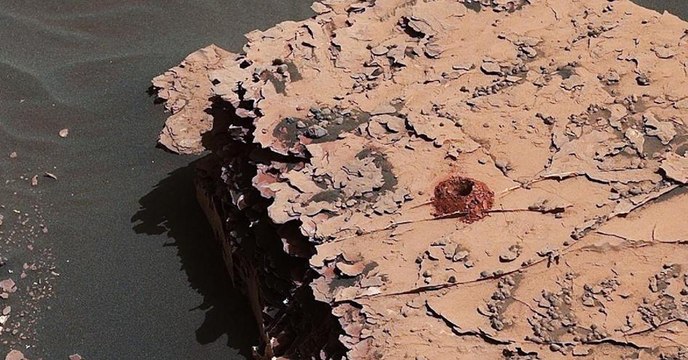 Sur Mars, les chercheurs trouvent plusieurs molécules organiques