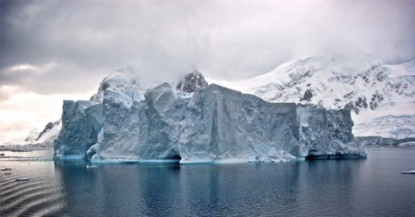 Une mystérieuse source de radioactivité ferait fondre une partie de l'Antarctique par en dessous