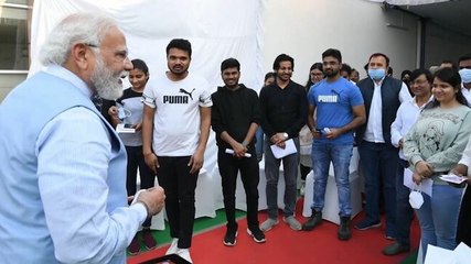 PM Modi interacts with students who returned from Ukraine