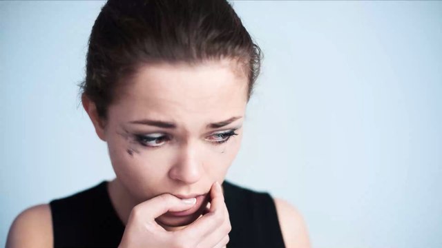 Se ronger les ongles est une mauvaise habitude qui peut faire de vous quelqu'un de perfectionniste