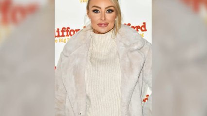 Love Island's Chloe Crowhurst flaunts baby bump in a completely naked photo