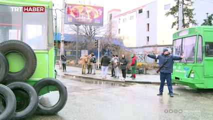 TRT Haber, Kiev'de kurulan barikatları görüntüledi