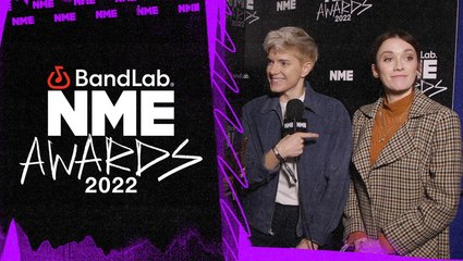 Mae Martin, Charlotte Ritchie, Joe Hampson & Luke Snellin on 'Feel Good' winning Best TV Series at the BandLab NME Awards 2022