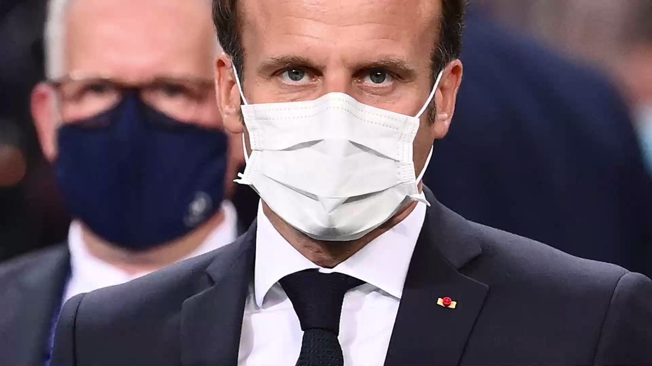 Coronavirus : Emmanuel Macron recommande le port du masque