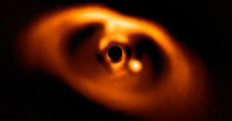 Espace : La naissance d'une planète pourrait être observée pour la toute première fois