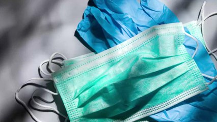 Coronavirus : peut-on laver son masque jetable pour le réutiliser ?