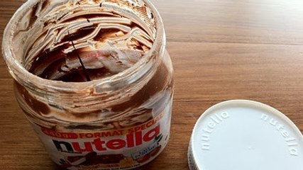 Que faire avec un fond de pot de Nutella ? Cette recette va vous bluffer !