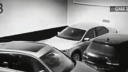 Plus de place dans le parking... Pas de problème