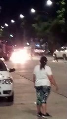 El incendio de un auto causó temor en Villa Luján