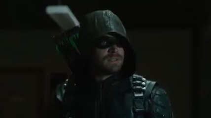 Arrow saison 5 : synopsis, épisodes, news, acteurs