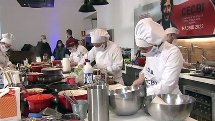 La malagueña Alba González elabora la mejor receta de bacalao de España