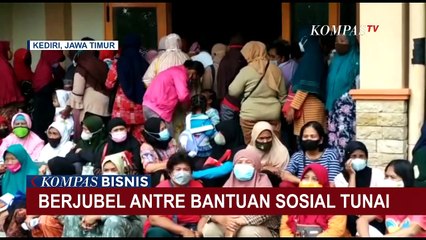 Download Video: Warga Rela Berjubel dari Pagi Hingga Siang Demi Bantuan Sosial Tunai