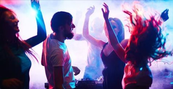 Voilà les trois mouvements de danse qui rendent le plus sexy selon la science