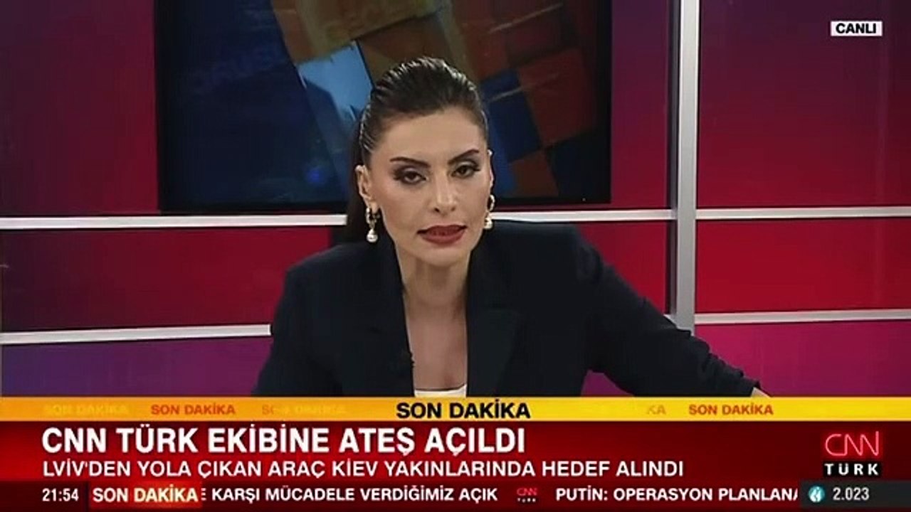 CNN Türk'e Kiev'de saldırı: Muhabir ve kamerama...