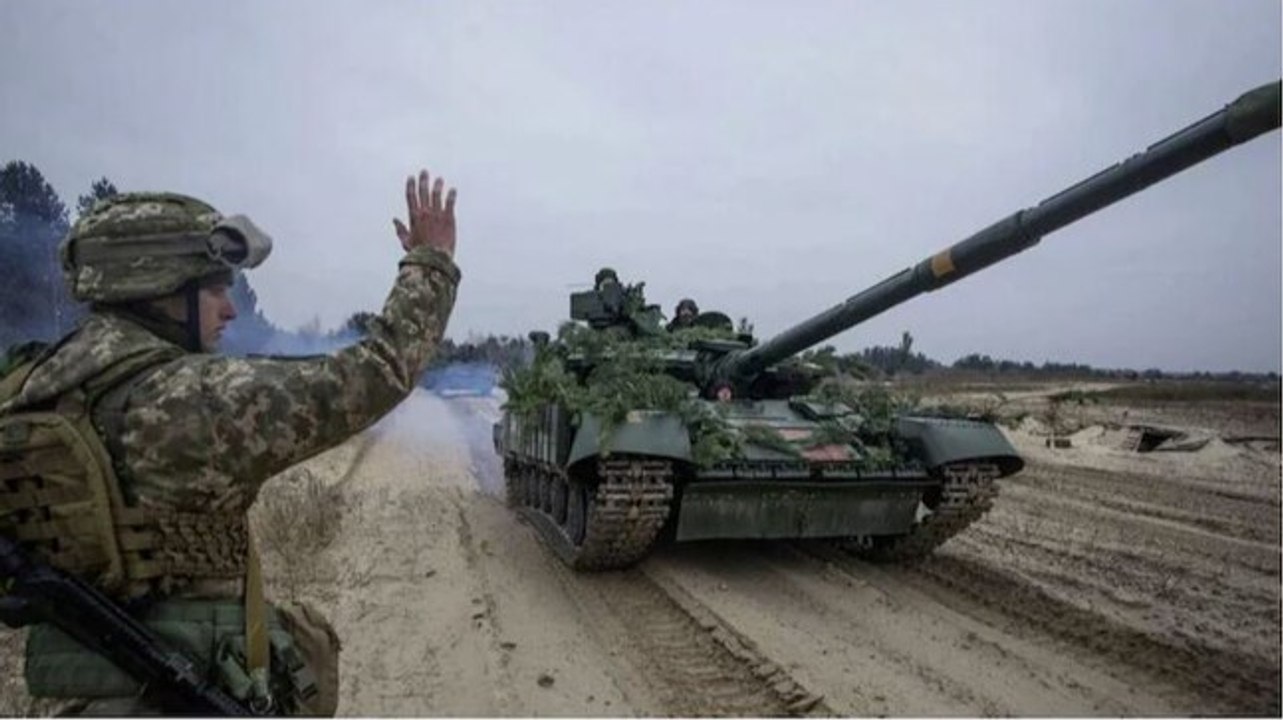 Kyiv, Kharkiv brace for Russian assault; Kyiv hospital shifts maternity ward to basement; more