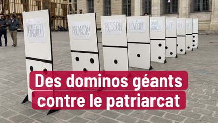 Des dominos géants contre le patriarcat