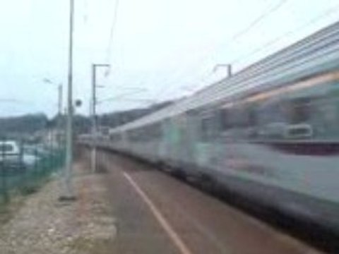 Passage d'une Sybic et ses 9 voitures cic