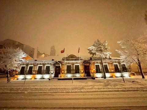 Mart ayında lapa lapa kar yağdı, Ardahan yeniden beyaza büründü