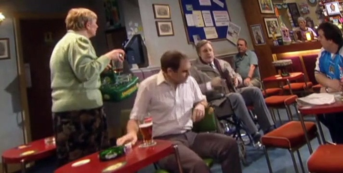 Phoenix Nights S01 E06