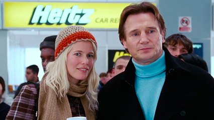 Love Actually : voilà pourquoi Liam Neeson et Claudia Schiffer ne se sont pas embrassés pendant le tournage
