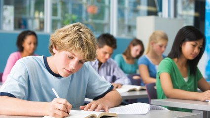 Les heures de colle pourraient bientôt disparaître