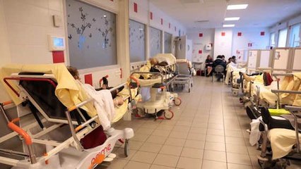 Manque de personnel aux urgences de Tours : deux personnes meurent dans la salle d'attente