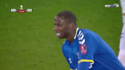 FA Cup : Everton met fin à la belle histoire de Boreham Wood