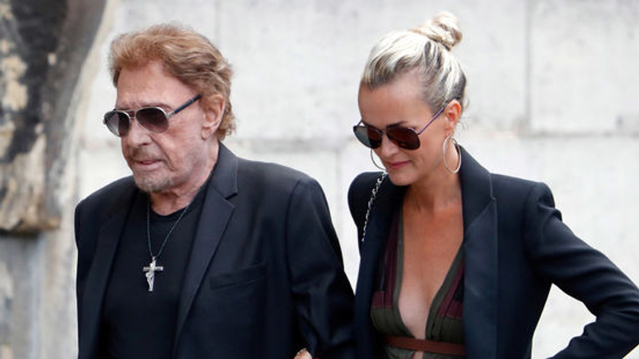 Johnny Hallyday "vraiment, vraiment mal" aux obsèques de Mireille Darc : révélations sur la dernière sortie du rockeur