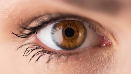 Vous avez les yeux marrons ? Vous êtes plus sujet au blues, selon une étude... et il y a une raison