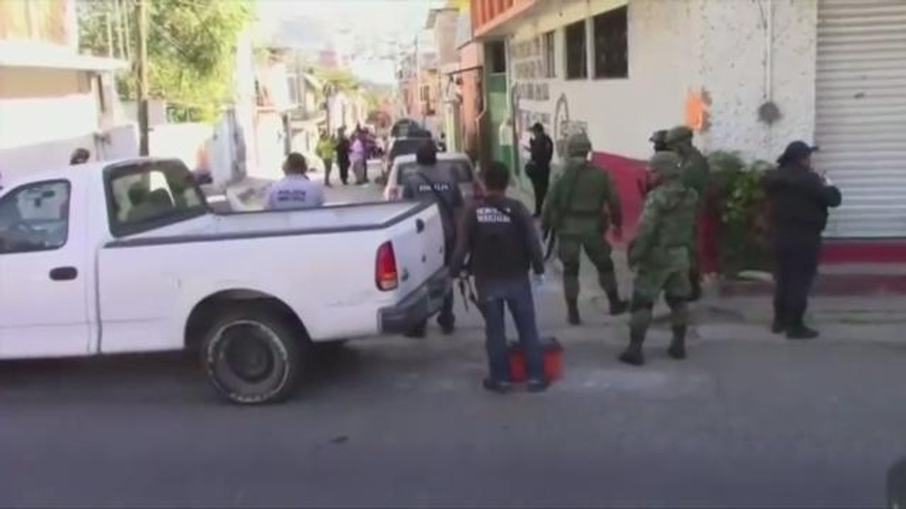 Six headless bodies found in car in southern Mexico