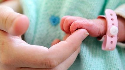 A Reims, un bébé est blessé à la tête par un coup de scalpel lors d'une césarienne