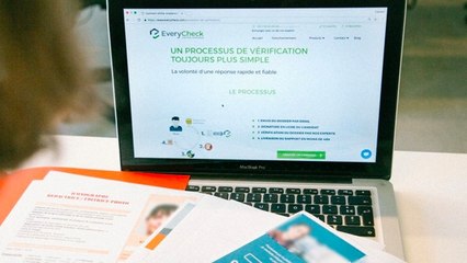 D'après cette entreprise qui traque les CV bidonnés, un candidat sur deux ment sur son parcours