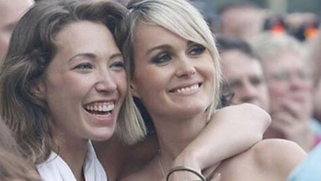 Je me souviens du regard de Laeticia, plein de larmes : l'incroyable promesse de Laura Smet à Laeticia juste avant la mort de Johnny Hallyday