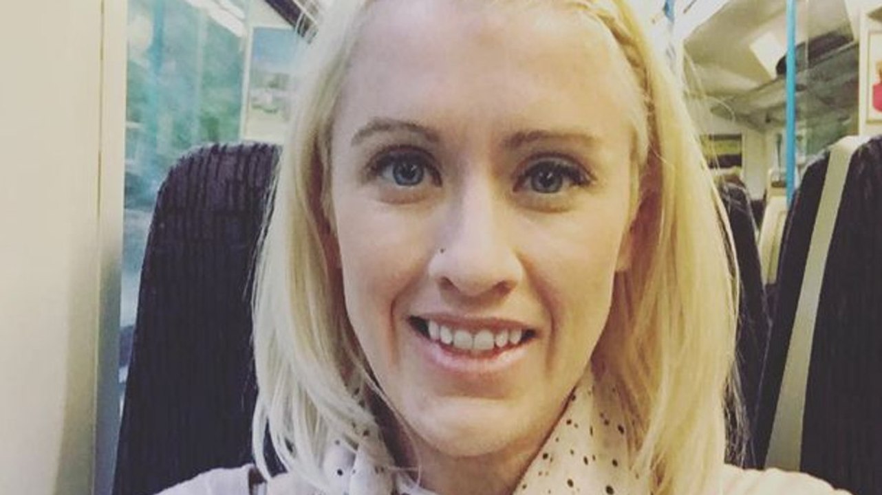 Elle devient une véritable poupée barbie après 32 000€ de chirurgie esthétique