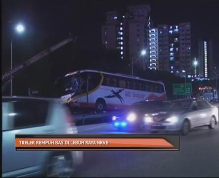 Treler rempuh bas di Lebuhraya NKVE