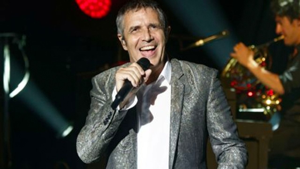 The Voice : Calogero et Christophe Maé devaient être coachs sur TF1 à la place de Julien Clerc