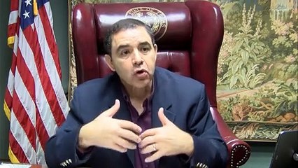 Entrevista con el Congresista Henry Cuellar