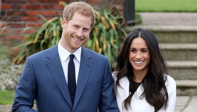 Meghan Markle enceinte : le prince Harry très prévenant avec son épouse