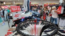 Les soldes vont-elles disparaître ?