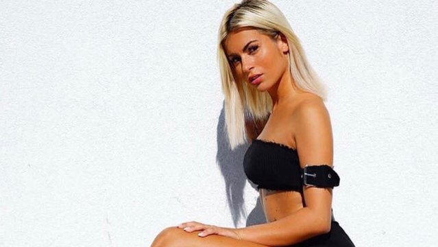 Les Marseillais Vs Monde 4 : Carla se dévoile en lingerie sur Instagram, les internautes sont révoltés pour un détail...