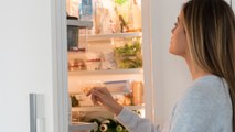 Ces astuces étonnantes pour avoir un frigo toujours rangé (Vidéo)
