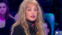 Gilets Jaunes : Arielle Dombasle fait un drôle de clin d'oeil au mouvement