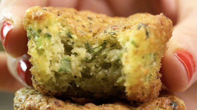 Recette zéro déchet : les muffins aux épluchures de courgettes