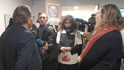 Après la menace de la "grève des IVG", des militantes réclament des sanctions